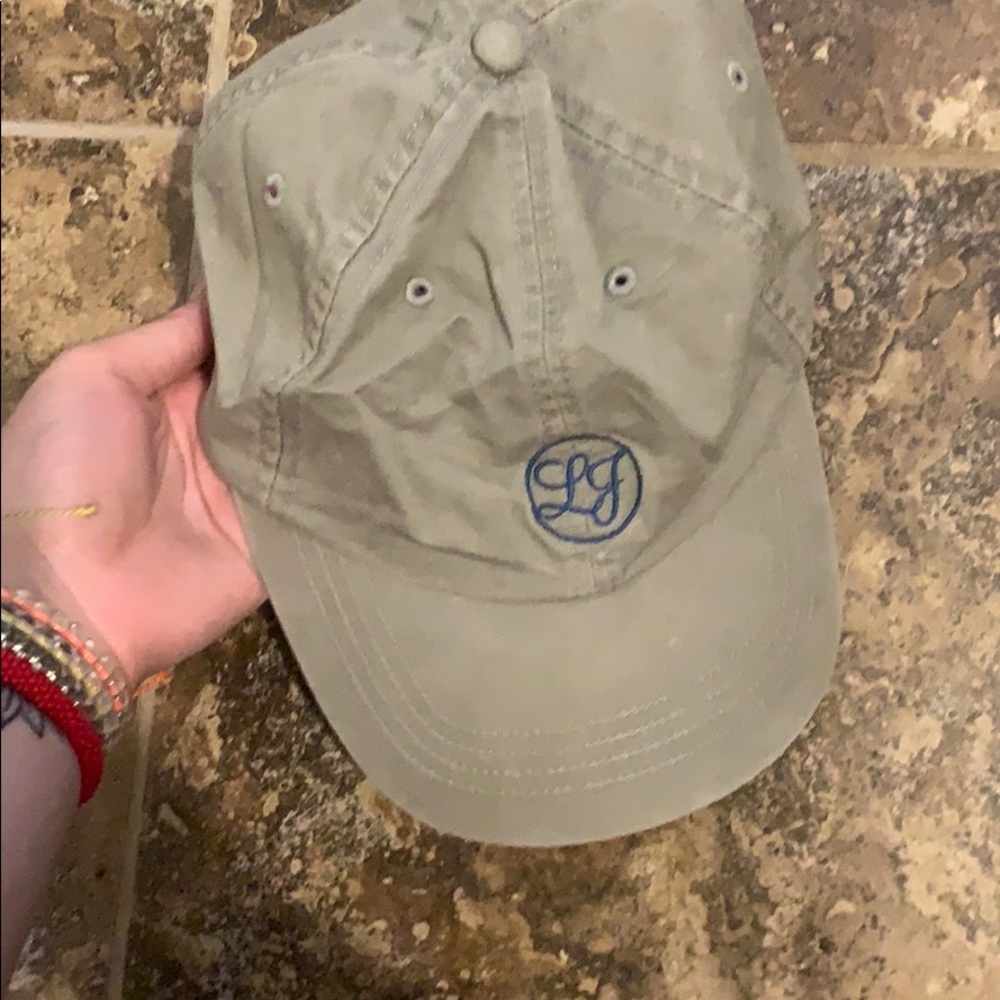 Lauren James hat